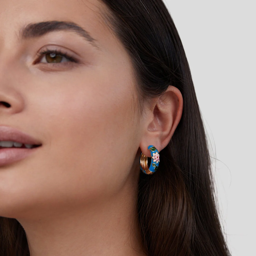 Boucles d'Oreilles avec Accent Floral - Image 5