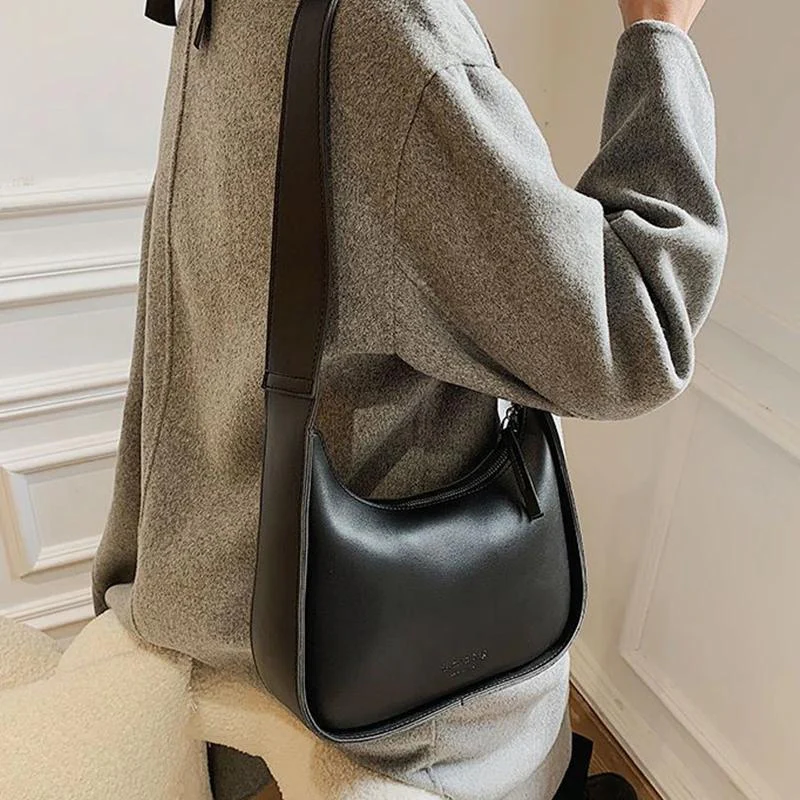 Sac bandoulière classique en cuir avec bandoulière réglable - Image 7