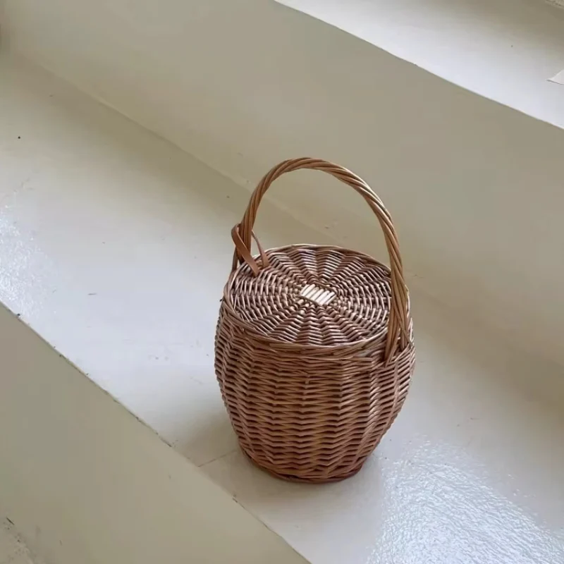 Grand sac panier seau en paille tressée - Image 4