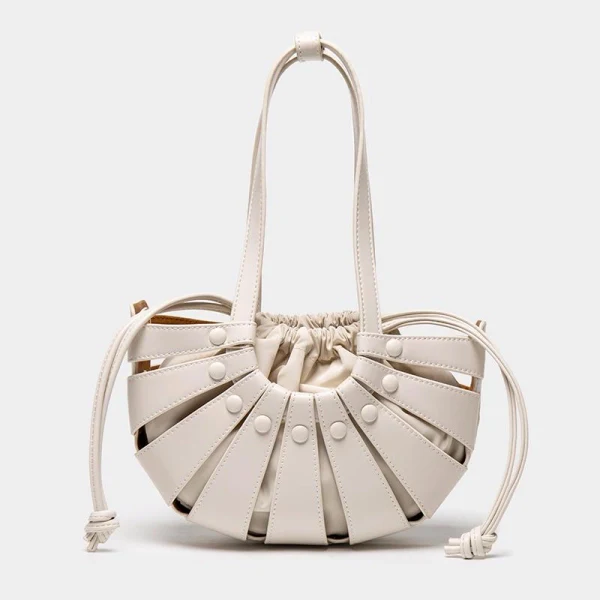 Sac de plage crossbody en cuir avec bandoulières ajustables - Image 2