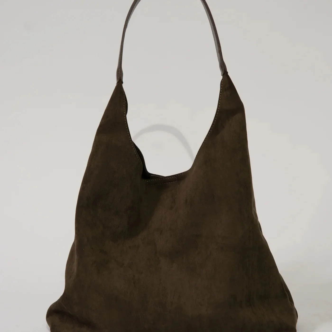Sac bandoulière femme spacieux avec large bandoulière - Image 2