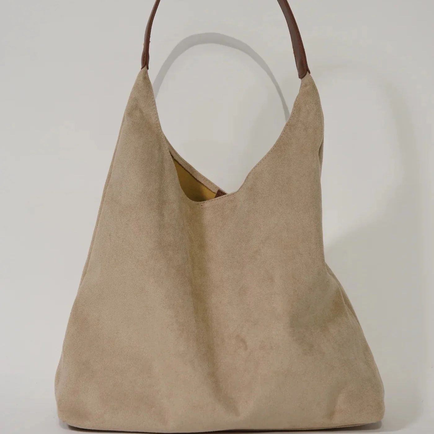 Sac bandoulière femme spacieux avec large bandoulière - Image 4