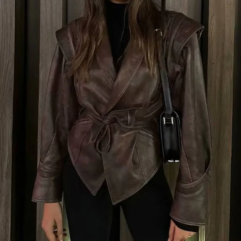 Veste femme boutonnée à col revers avec ceinture - Image 3