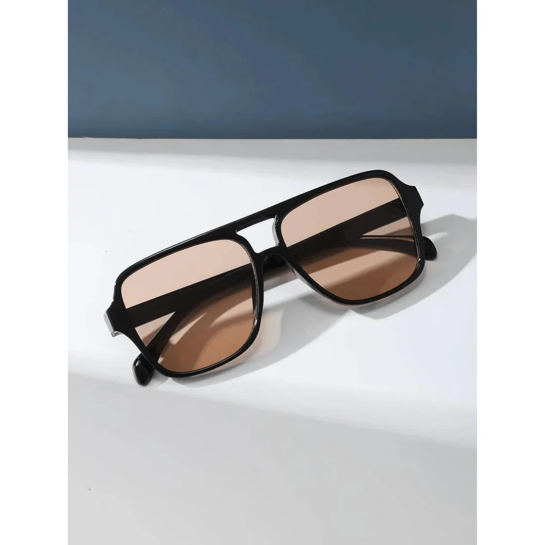 Lydia - Lunettes de soleil glamour avec détails scintillants - Image 3