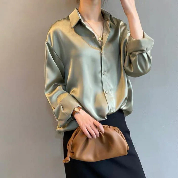 Margaux - Chemisier luxueux et classique - Image 7
