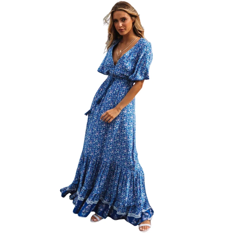 Robe maxi imprimée col V avec manches courtes évasées et ceinture - Image 2