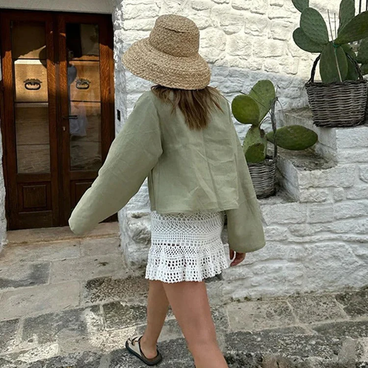 Blouse courte femme col V profond avec lien ajustable - Image 5