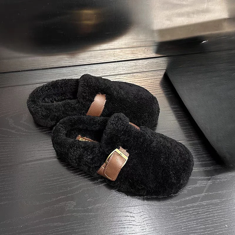 Mila – Chaussures à enfiler à bout rond avec boucle et semelle plate - Image 7