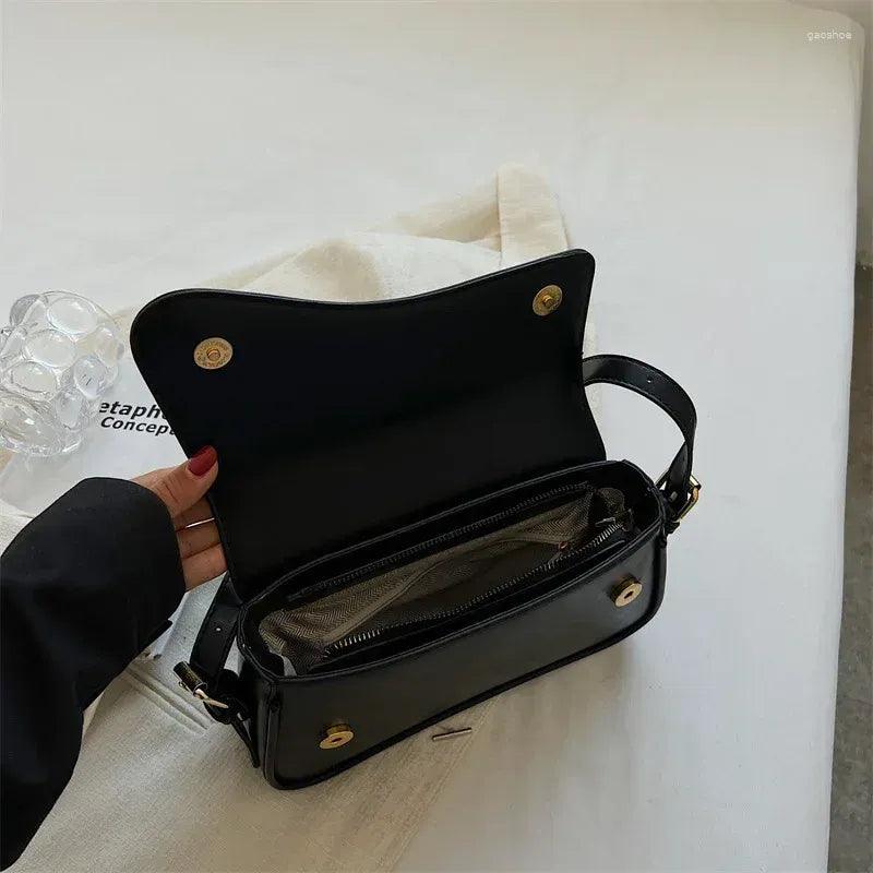 Sac à bandoulière élégant avec fermeture magnétique - Image 2