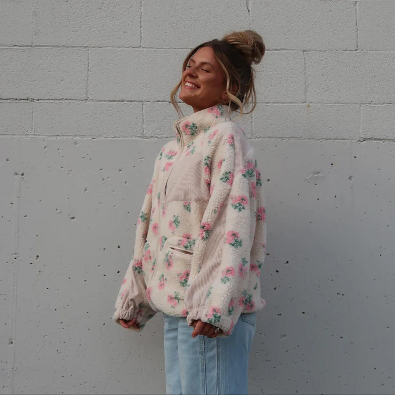 Mira – Veste ample à manches longues avec zip et poches - Image 5