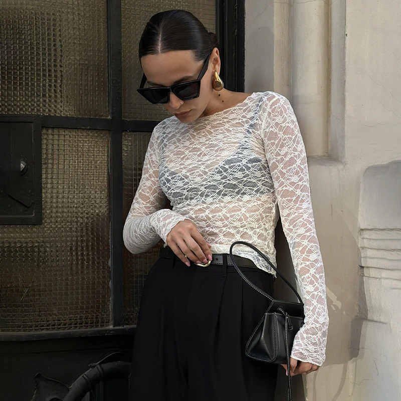 Naomi – Haut femme élégant à manches longues avec détails transparents - Image 2