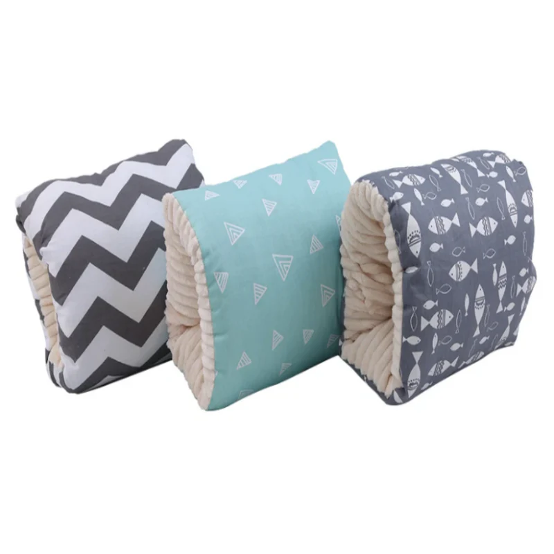 AU – Interior – Comfort – Seat Covers - Image 9