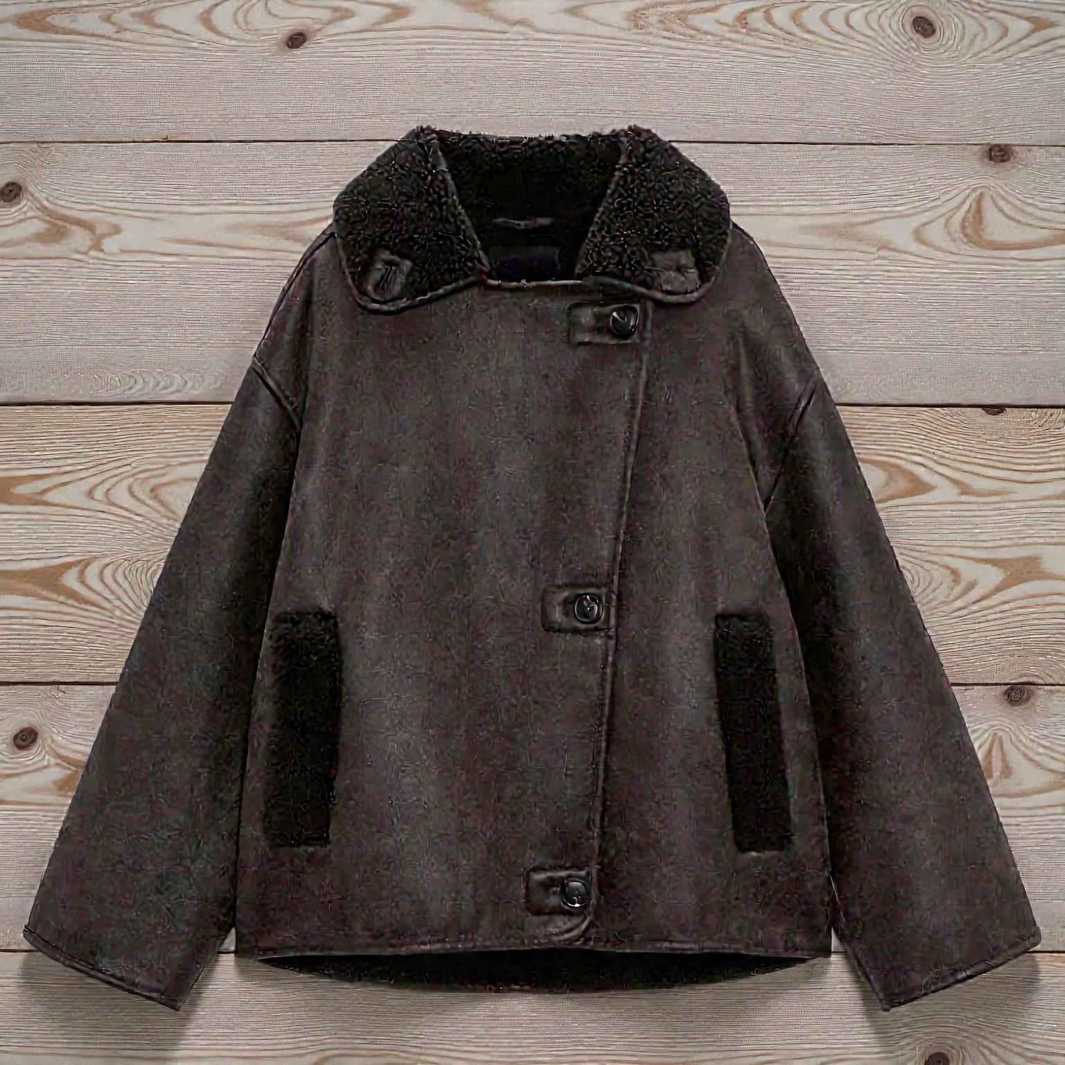 Veste boutonnée manches longues en cuir - Image 2