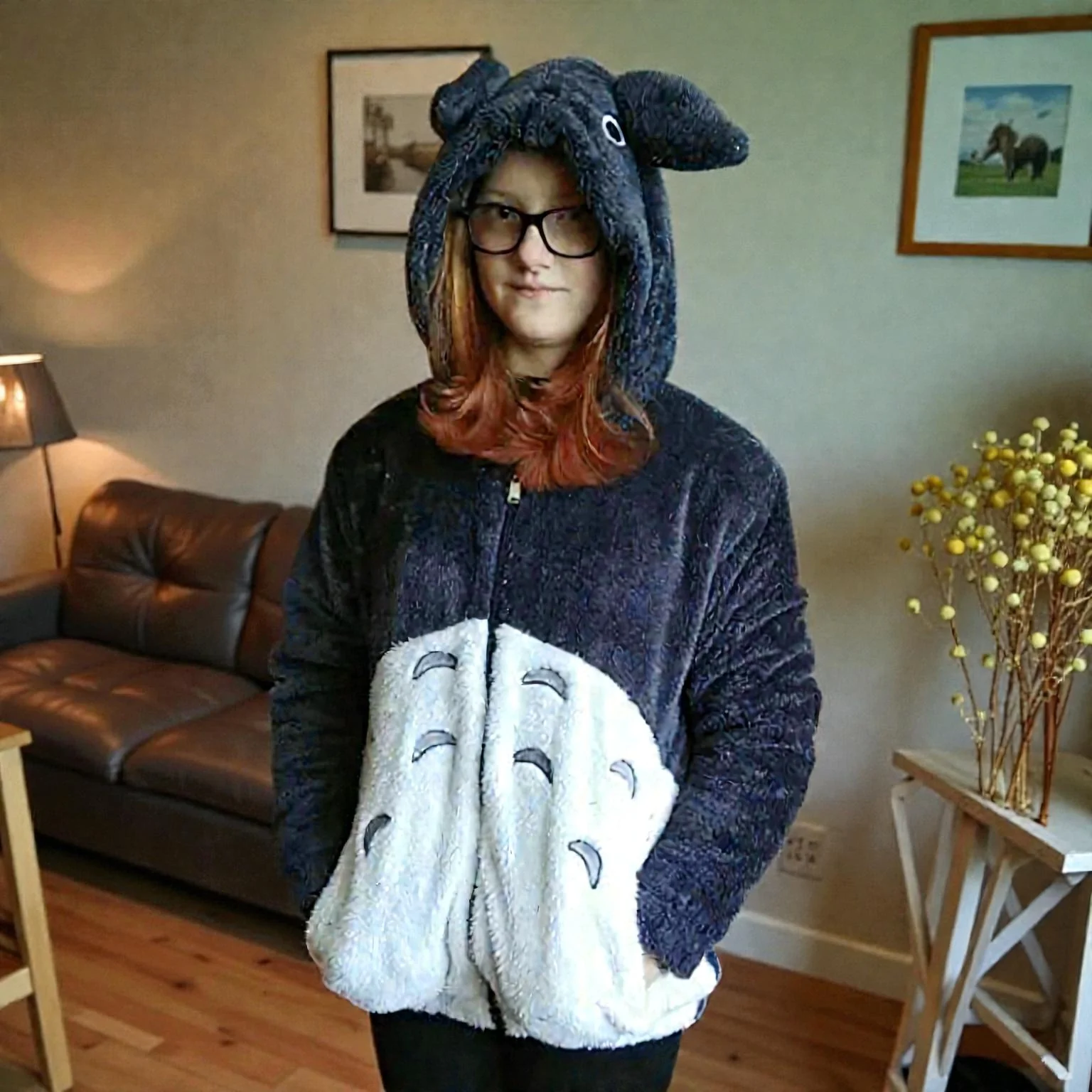 Nysa – Veste ample à manches longues avec capuche, fermeture éclair et poches - Image 4