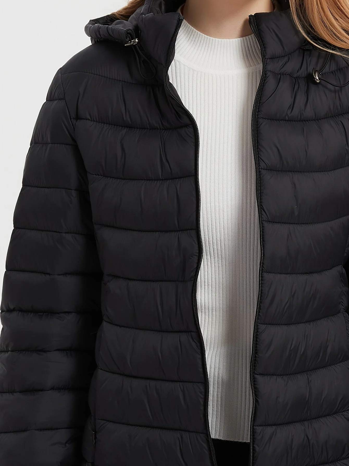Veste d'hiver femme à capuche zippée - Image 5