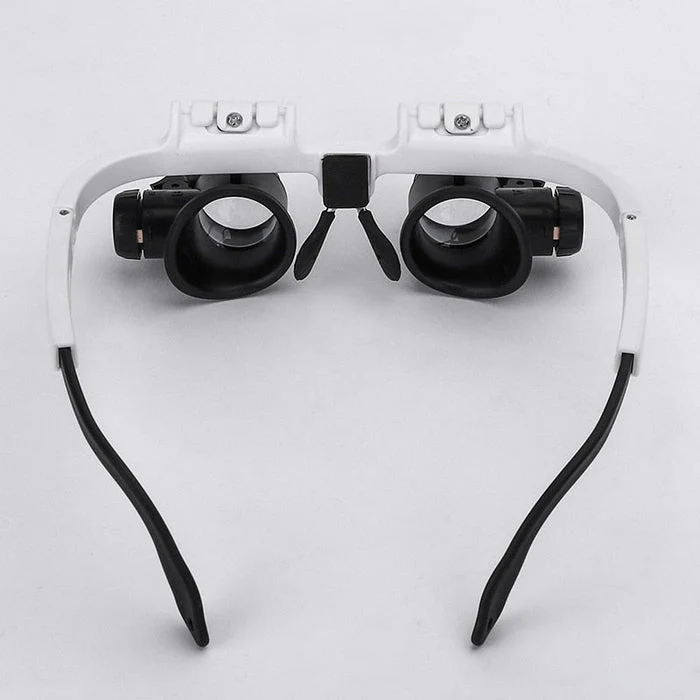 Loupe avec lentille ajustable & lumières LED - Image 3