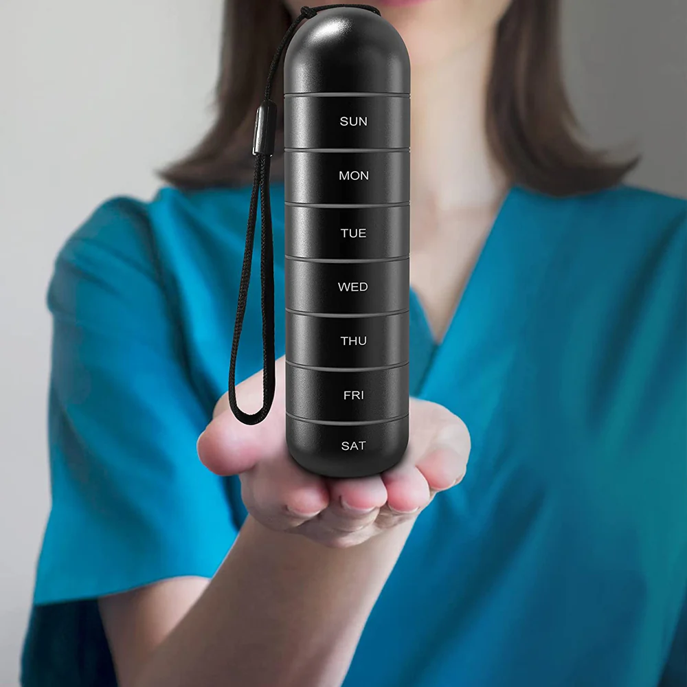 PillMate – Boîte de voyage pour pilules avec organiseur hebdomadaire et sangle - Image 5