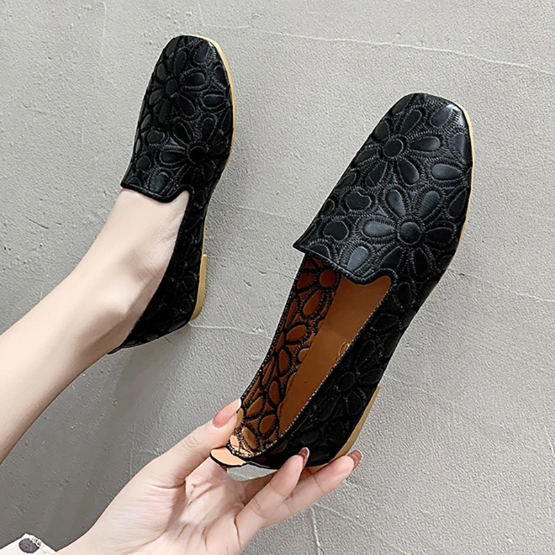 Mocassins slip-on à motif floral - Image 6