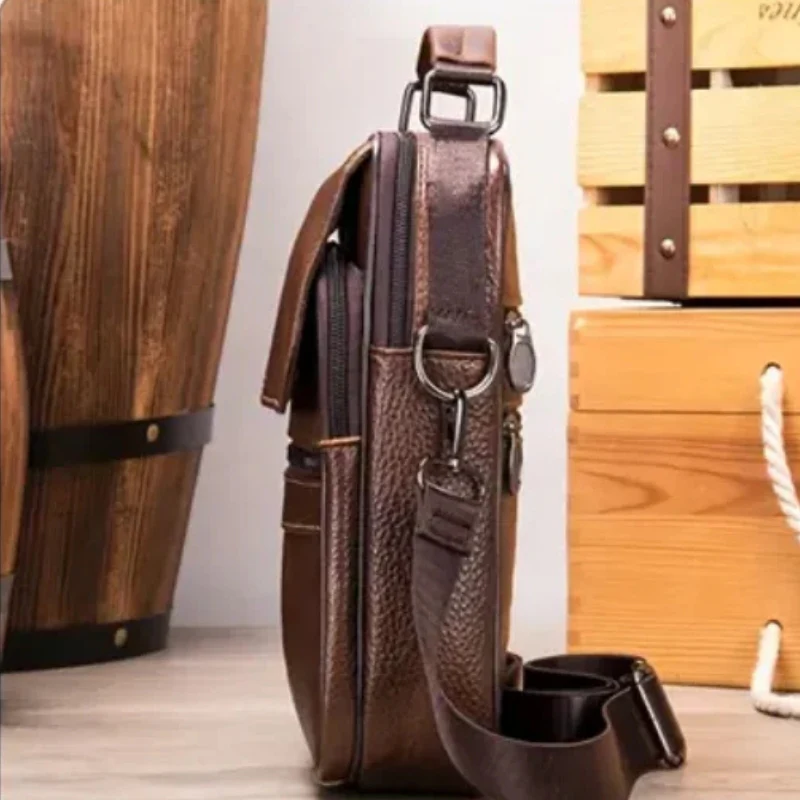 Grand sac à bandoulière homme en cuir avec fermeture éclair - Image 5