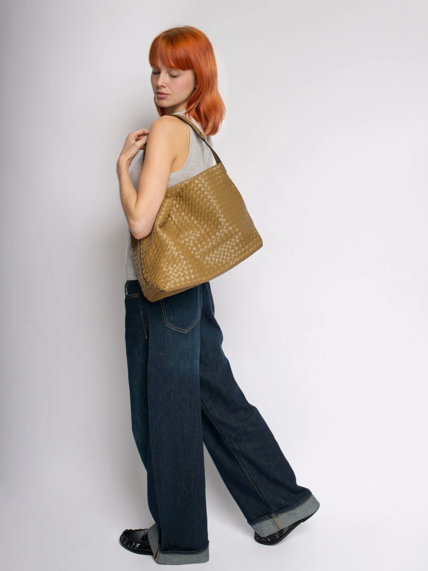 Sac Bandoulière Léger au Design Tressé et Grande Capacité - Image 8