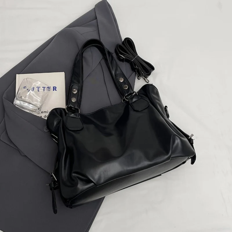 Sac à main femme multi-compartiments zippés + bandoulière réglable - Image 8