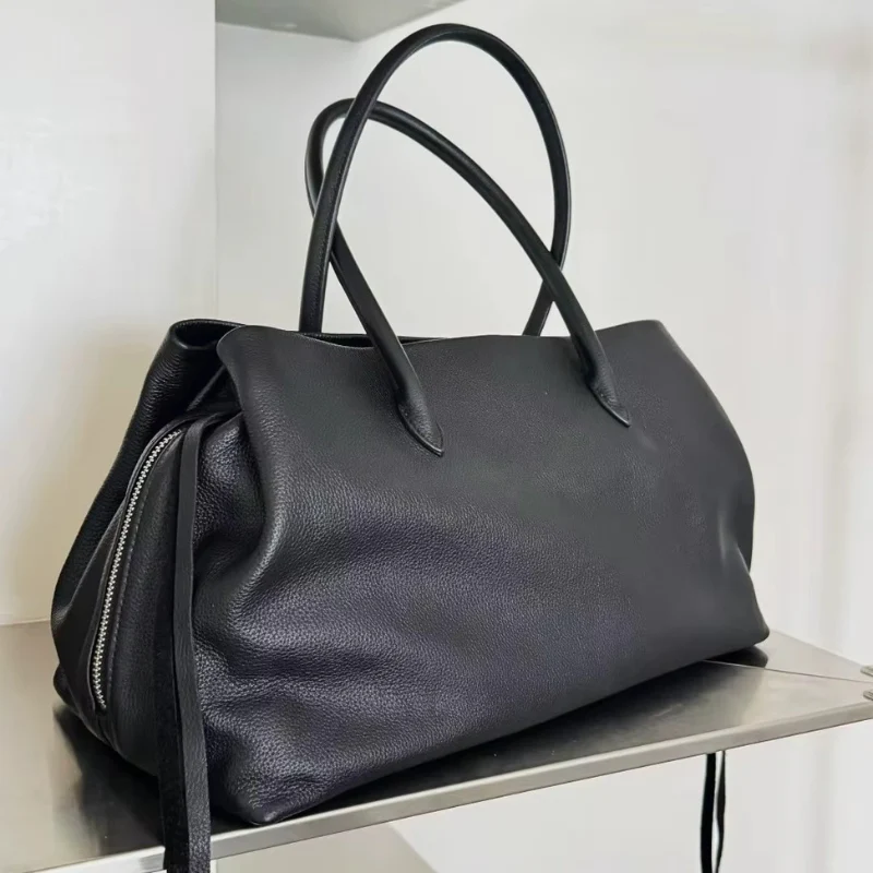 Sac bandoulière femme avec poignée et multiples compartiments zippés - Image 3
