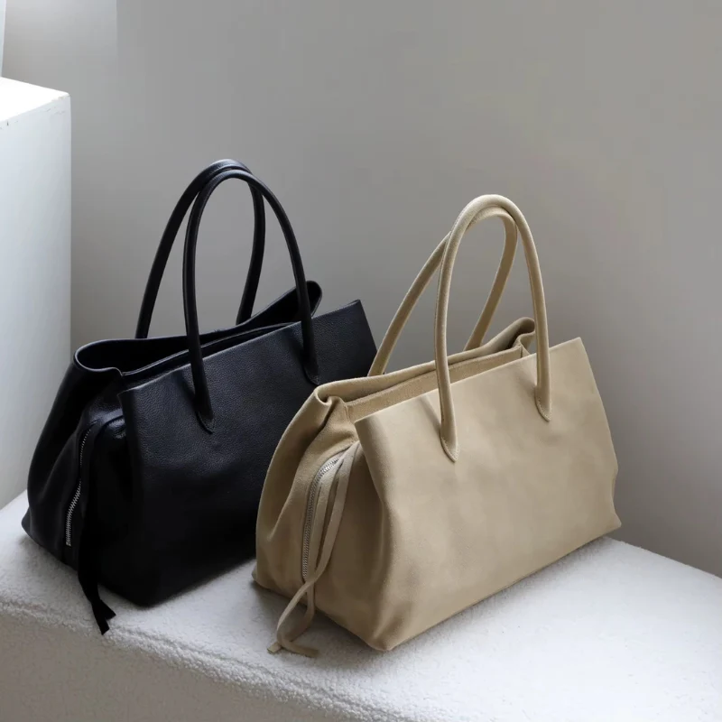 Sac bandoulière femme avec poignée et multiples compartiments zippés - Image 4