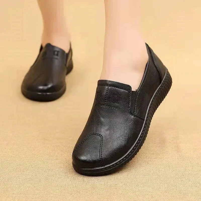 Chaussures slip-on bout rond semelle épaisse - Image 4
