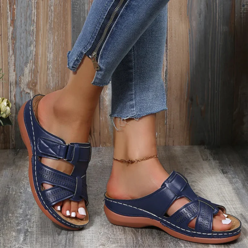 Sandales à enfiler pour femme avec bride à boucle réglable - Image 7