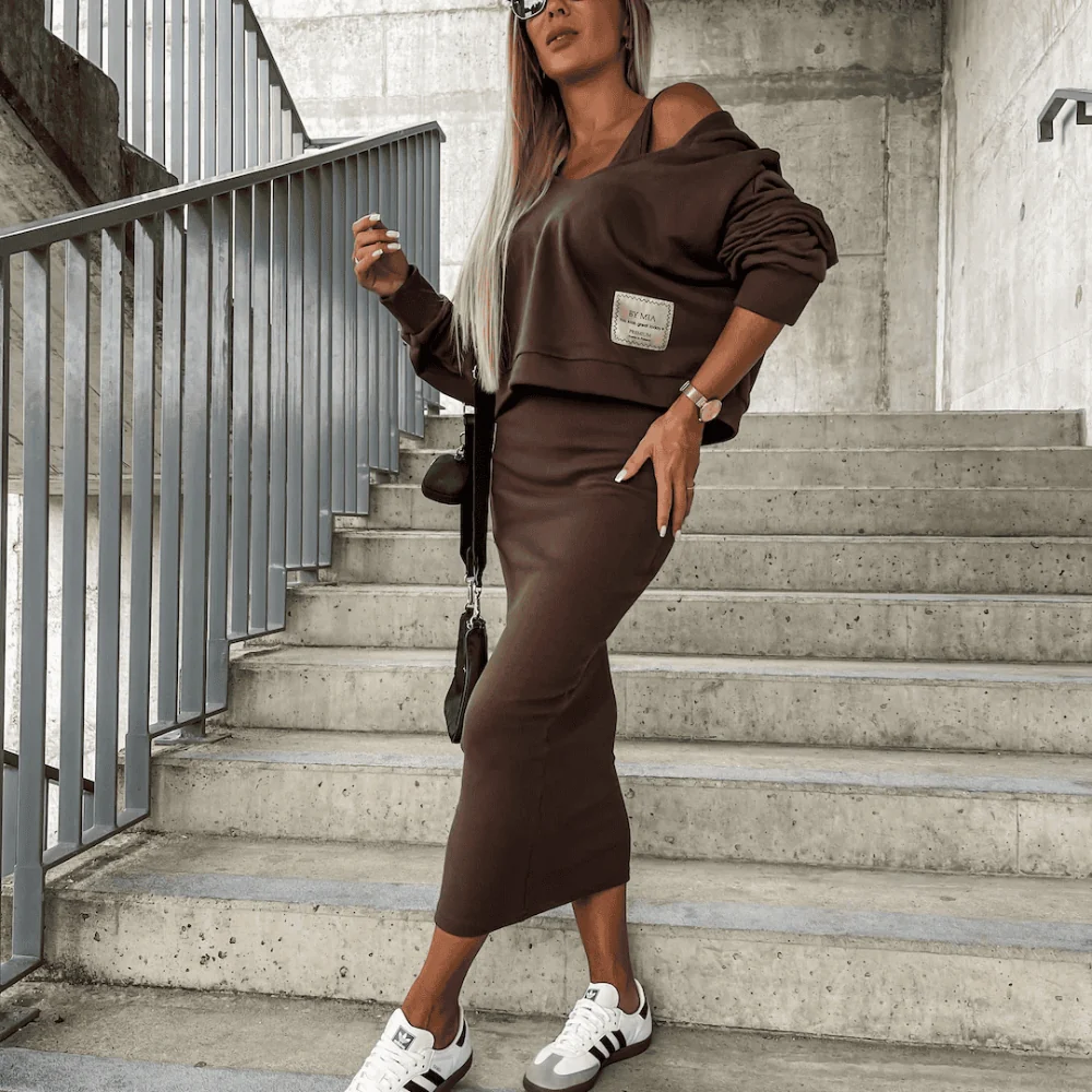 Sarah - Ensemble 2 pièces crop top manches longues & robe sans manches - Image 5