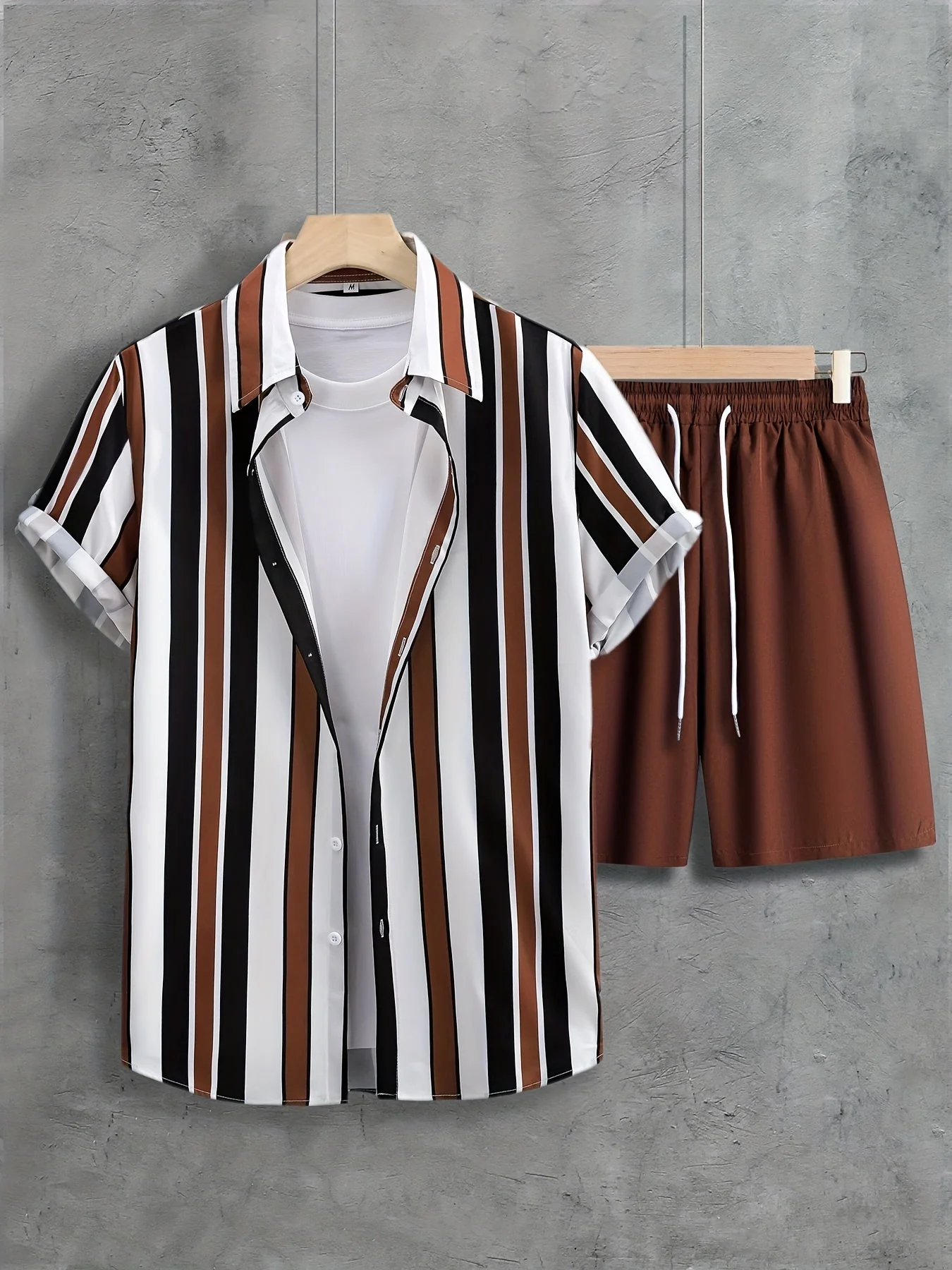 Ensemble deux pièces chemise rayée boutonnée + short assorti