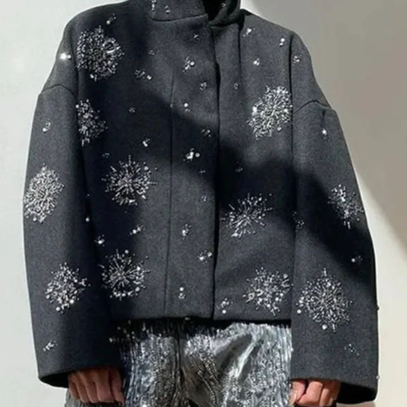 Veste femme brodée col montant oversize - Image 3