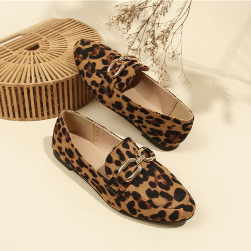 Sophia – Chaussures à Motif Léopard à Enfiler avec Bout Rond - Image 3