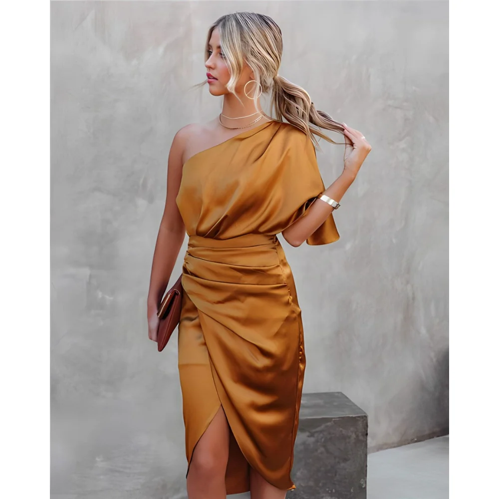 Robe Asymétrique Sophia à Une Épaule - Image 12