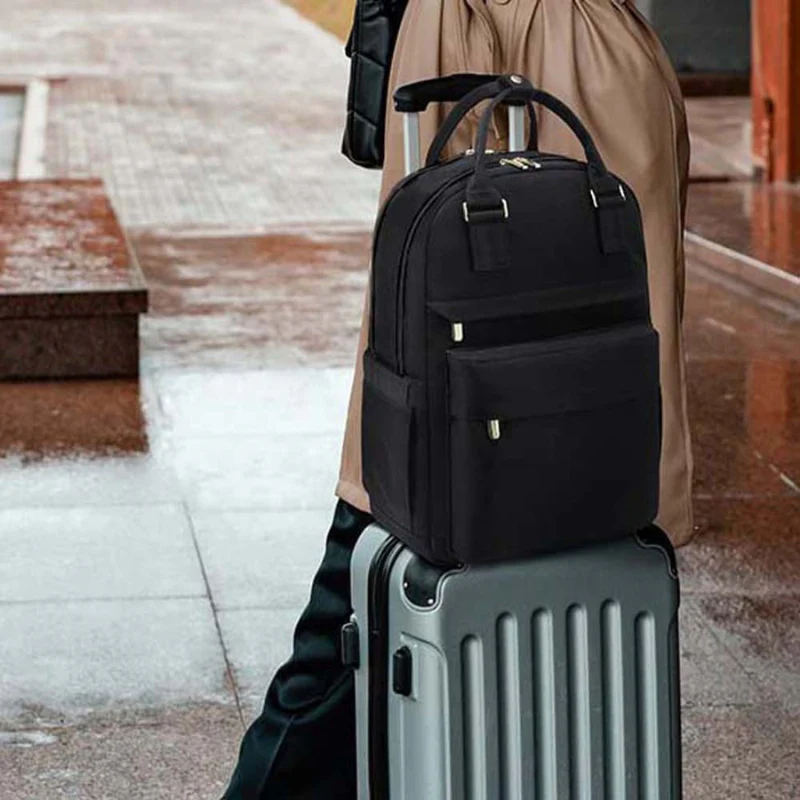 Sac à dos avec port USB et compartiments organisés - Image 8