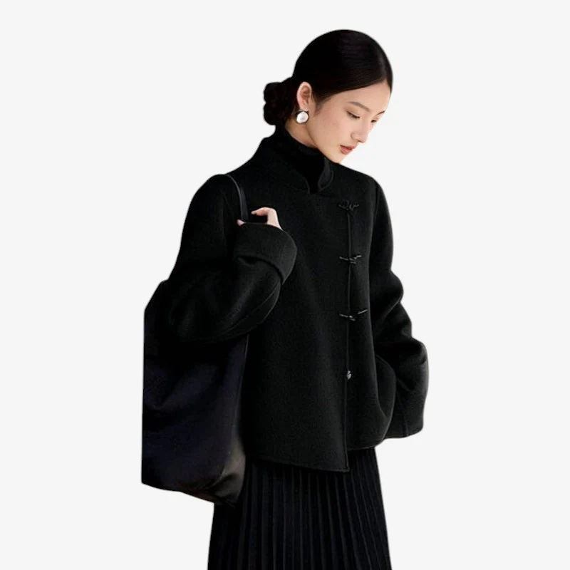 Stella – Veste à manches longues avec col montant et boutons