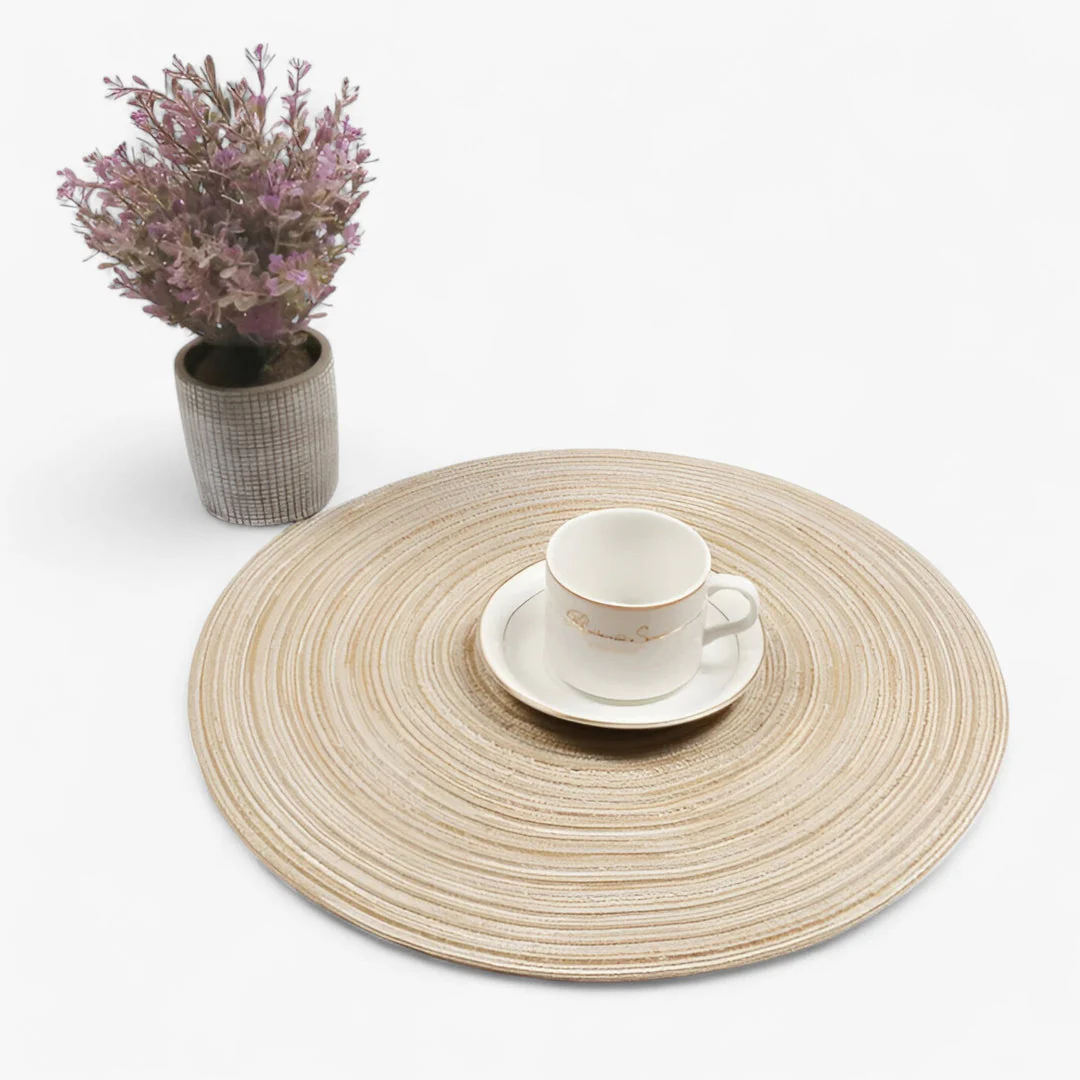 Sets de table en osier élégants
