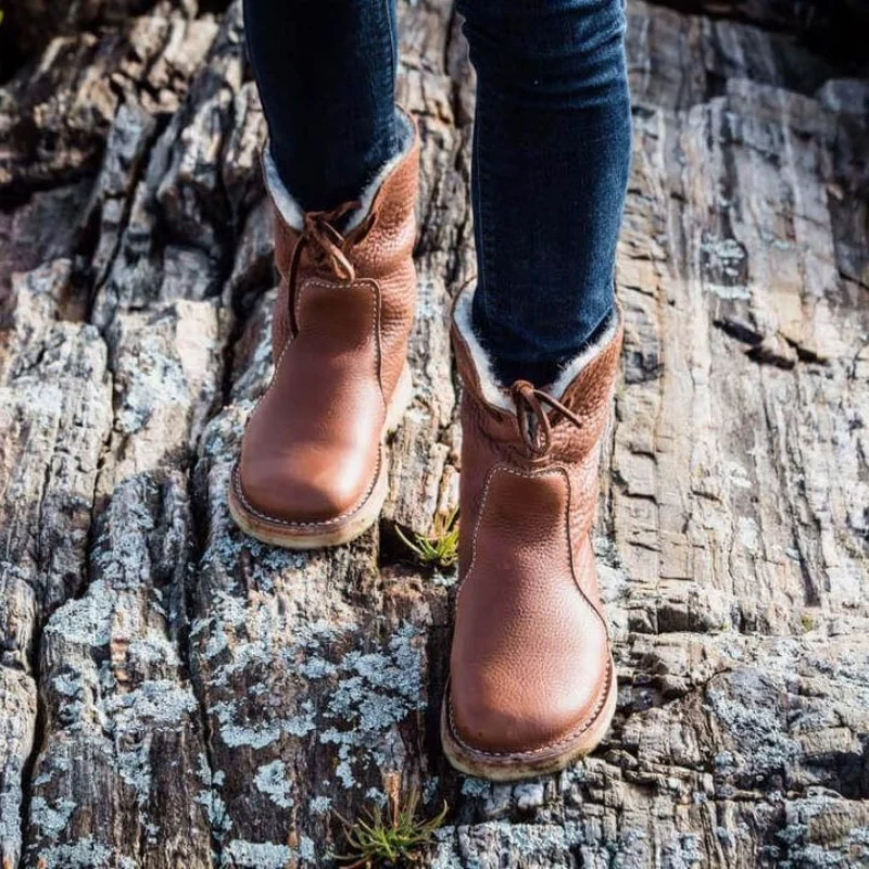 Bottes mi-mollet avec doublure en fourrure et bout rond - Image 11