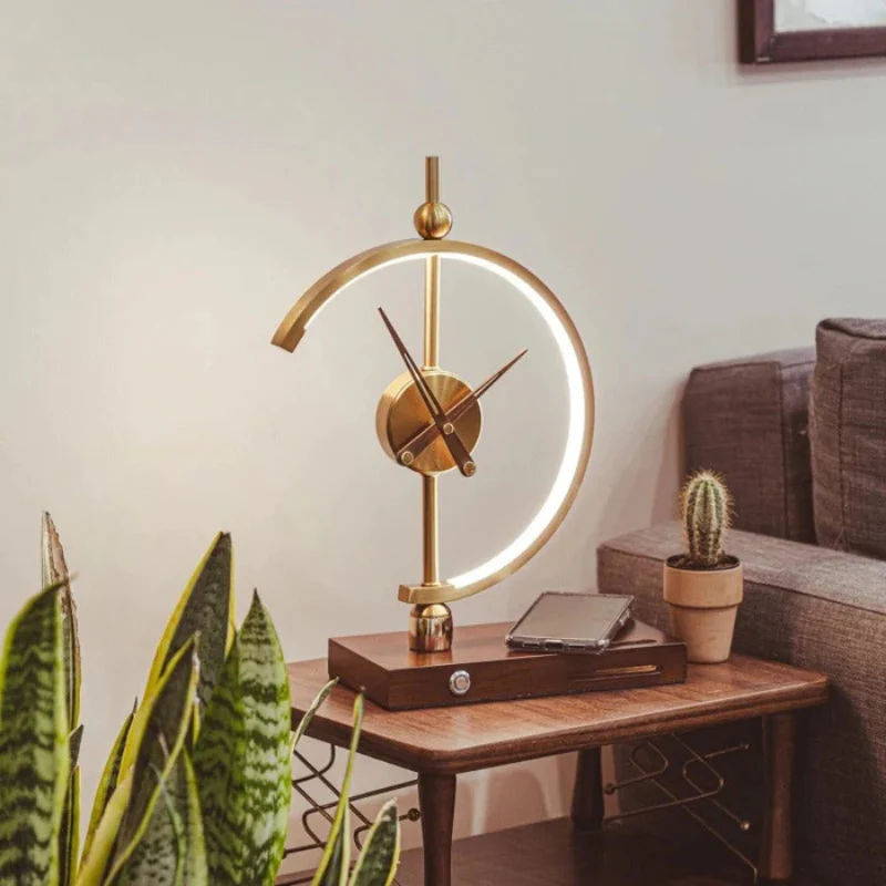 Lampe de bureau avec horloge et chargeur sans fil - Image 3