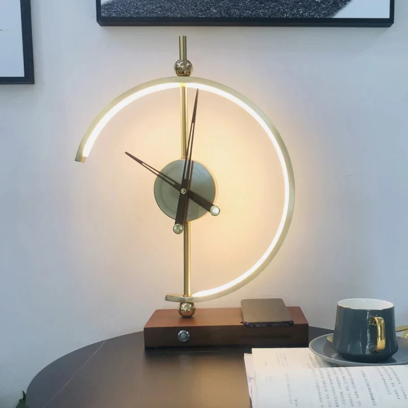 Lampe de bureau avec horloge et chargeur sans fil - Image 4