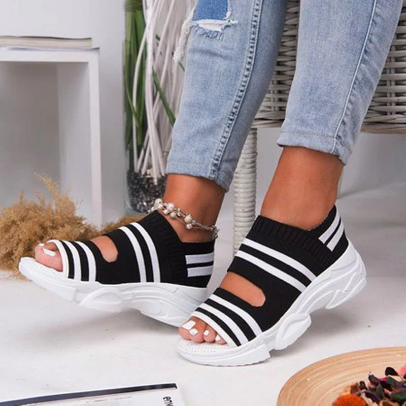 Sandales femme bout ouvert design classique