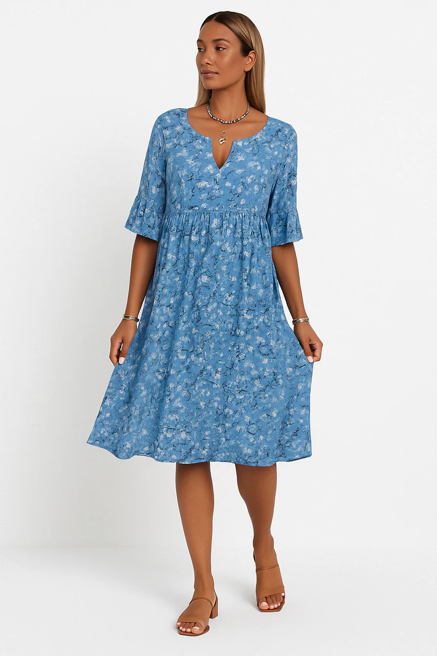 Robe Fleurie Violette à Décolleté en V Profond et Manches Évasées - Image 5