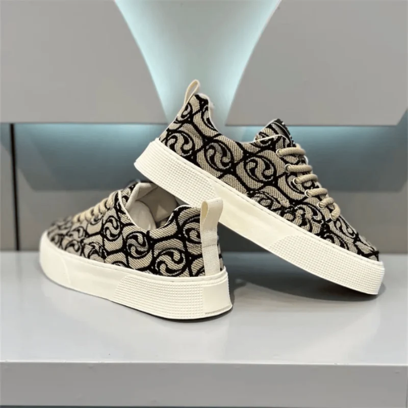 Chaussures homme à lacets bout rond semelle plate - Image 4