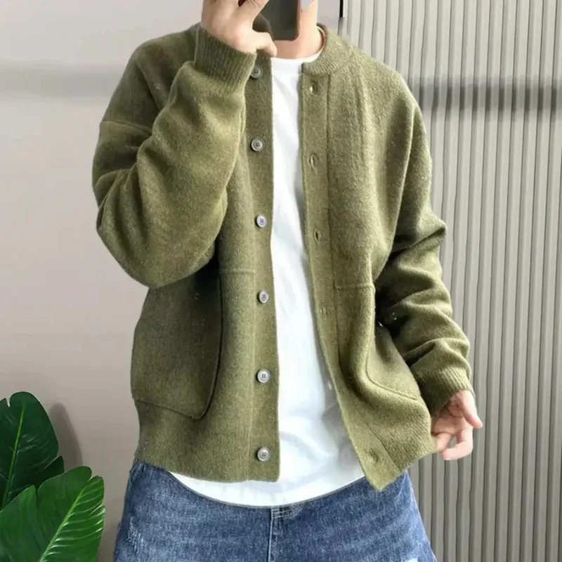 Cardigan homme boutonné col rond avec poches - Image 6